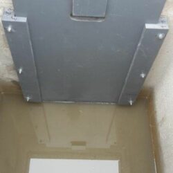 Knife gate valves and PVC knife gate damper