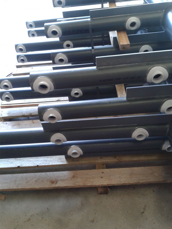 Realizzazione di collettori in PVC per raffreddamento acqua